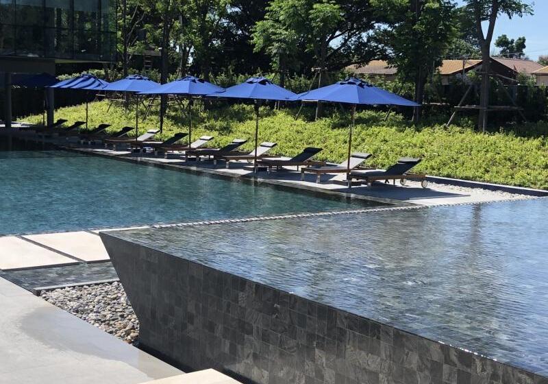 호텔 Modena By Fraser Buriram