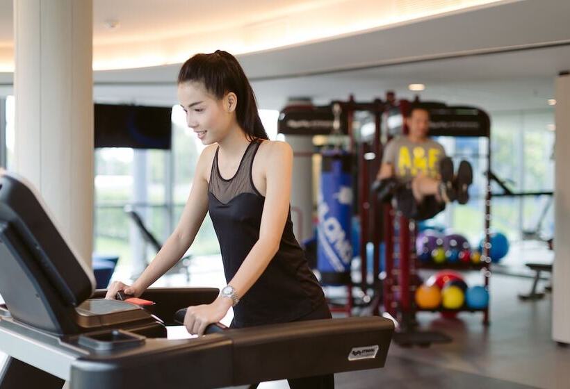 호텔 Modena By Fraser Buriram