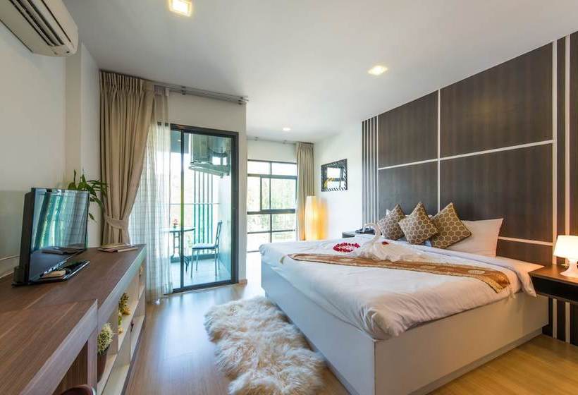 בית מלון כפרי Nice Bangtao Beach