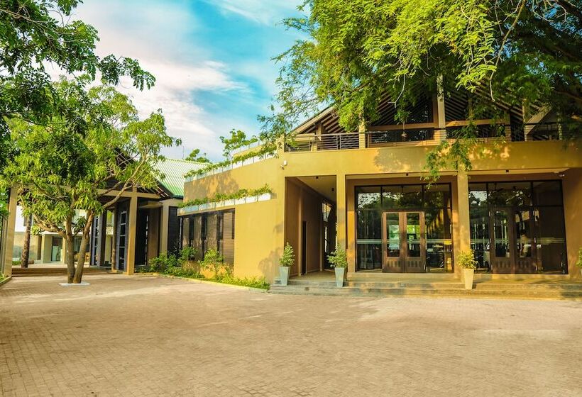 호텔 Oak Ray Wild Yala