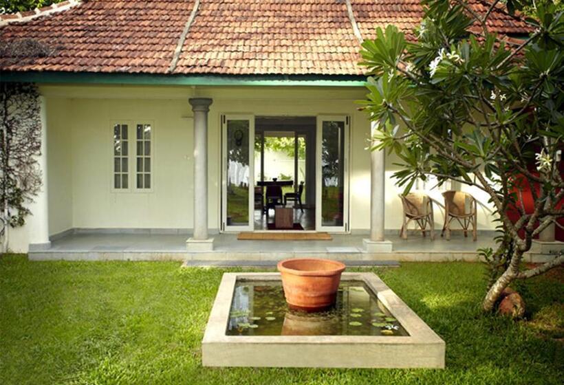 هتل Olam On The Lake