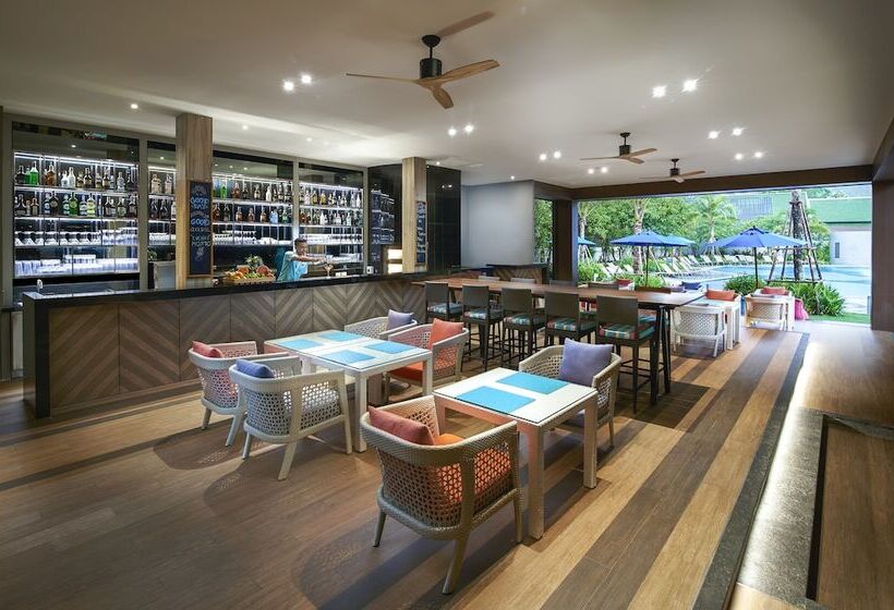 בית מלון כפרי Ozo Phuket