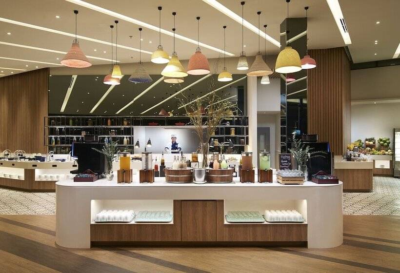 בית מלון כפרי Ozo Phuket