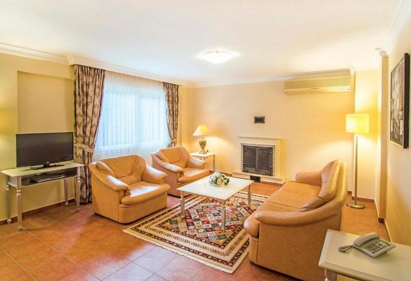 호텔 Pine Club Apart