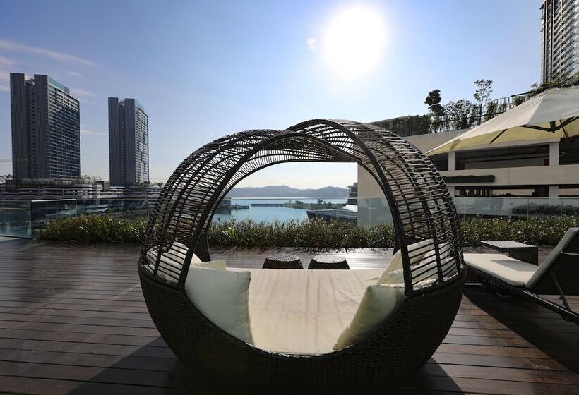 فندق Pinetree Marina Resort