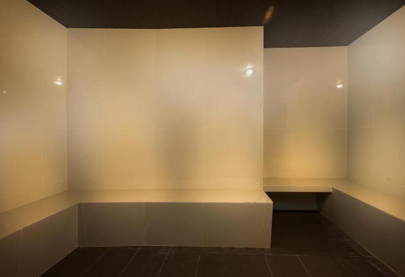 فندق Pinetree Marina Resort