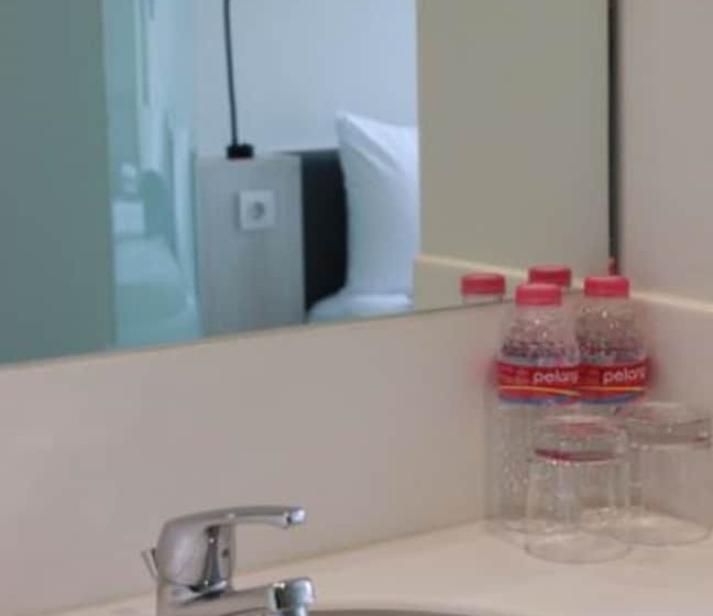 Pop! Hotel Pemuda Semarang