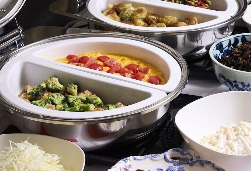 בית מלון כפרי Select Inn Nagoya Iwakura Ekimae