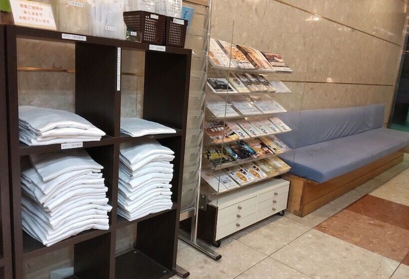 בית מלון כפרי Select Inn Nagoya Iwakura Ekimae