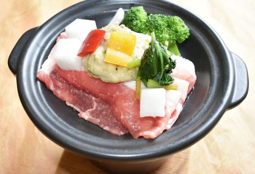 בית מלון כפרי Tokiwa