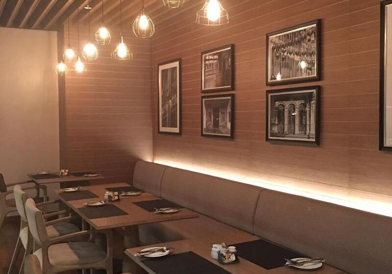 فندق Victoria Garden