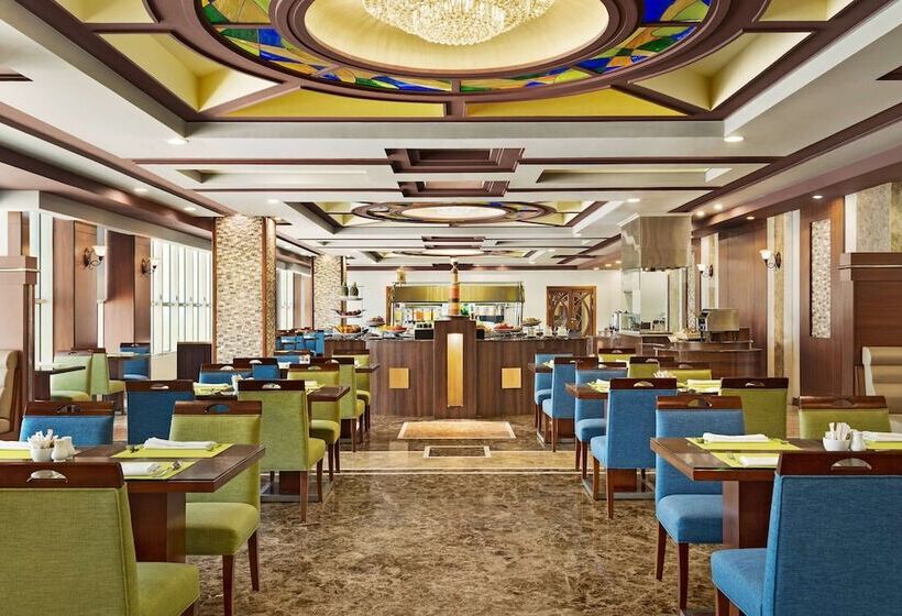 هتل Wyndham Garden Dammam