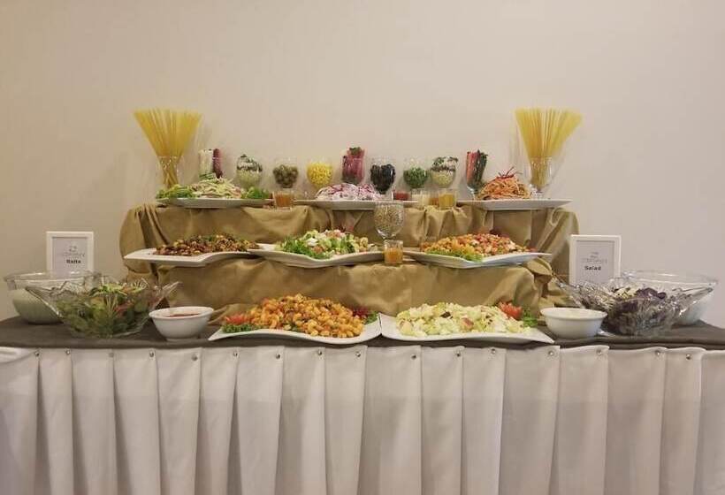 Zifan Hotel & Suites