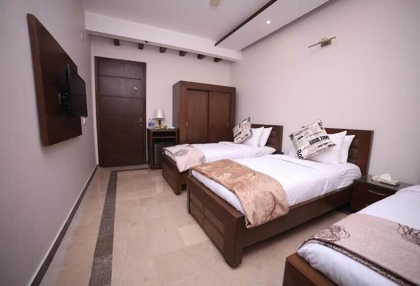 Zifan Hotel & Suites