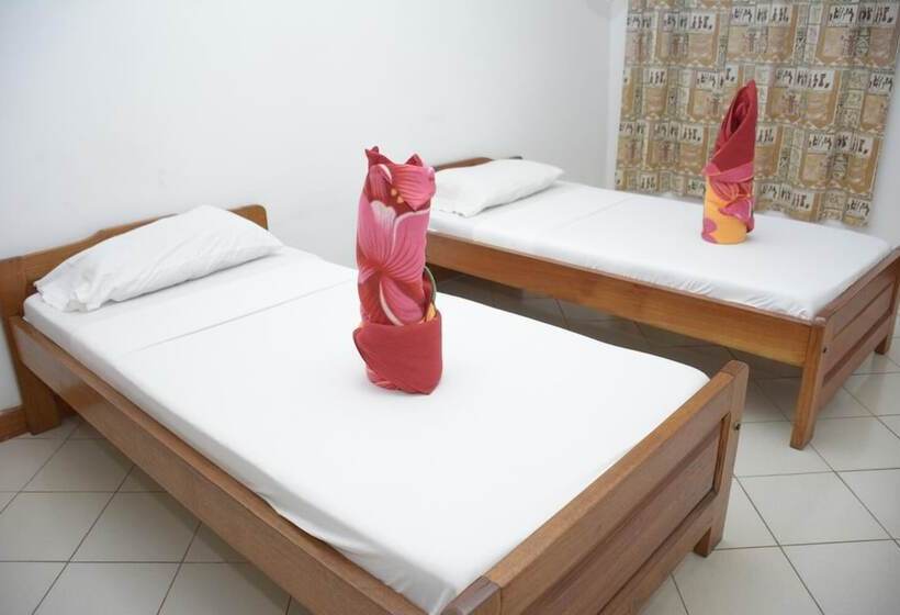 Keys Hotel Mbokomu Branch