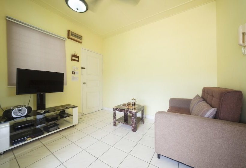 Summerbay Beach Resort Apartment