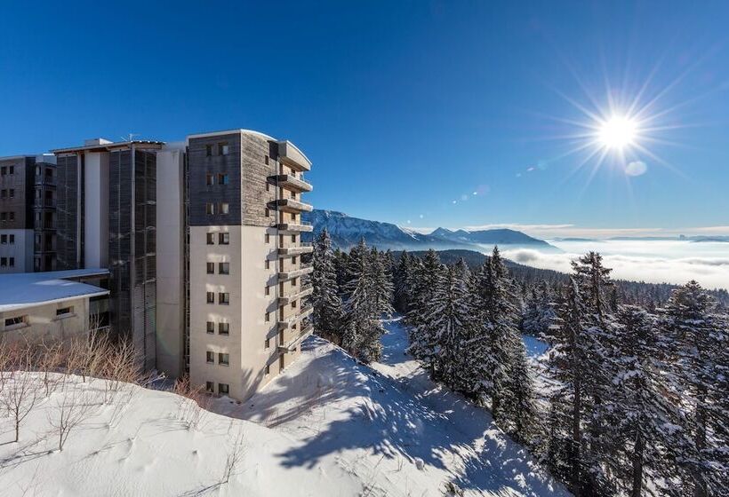 Noemys L Ecrin Des Neiges