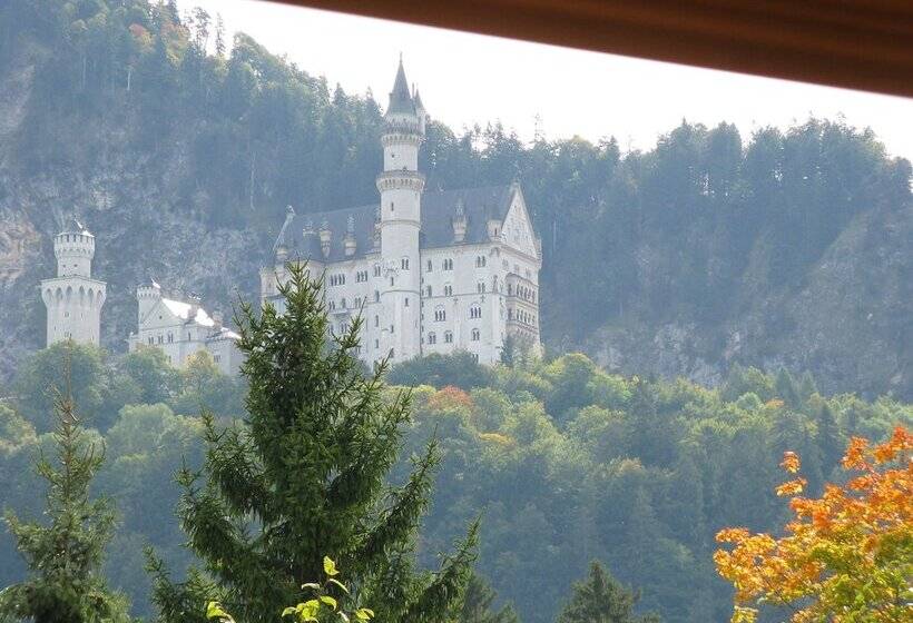بنسيون Alpenhotel Allgäu