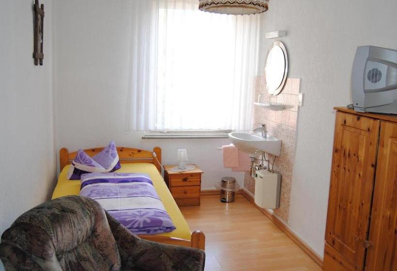 پانسیون Alt Weeze