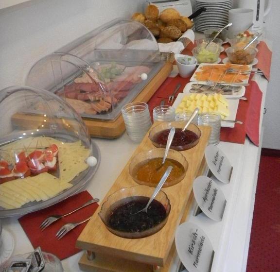 膳宿费 Aqua Marina