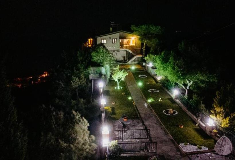 פנסיון Assos Kartal Yuvasi