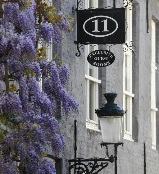 بنسيون B&b Number 11 Exclusive Guesthouse