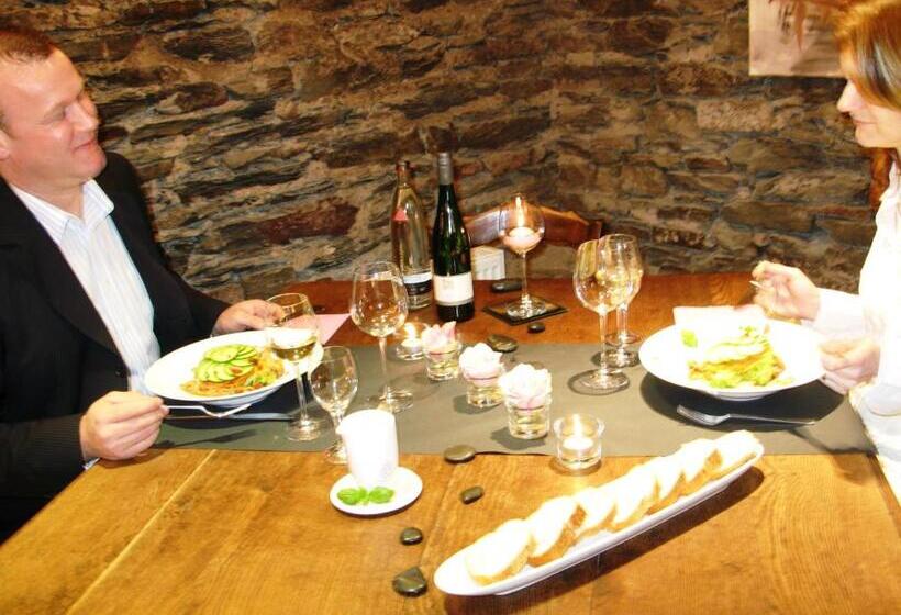 بنسيون Beim Schneemann