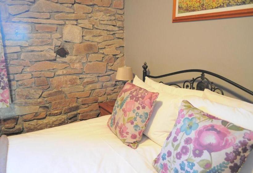 膳宿费 Black Mountain Lodge