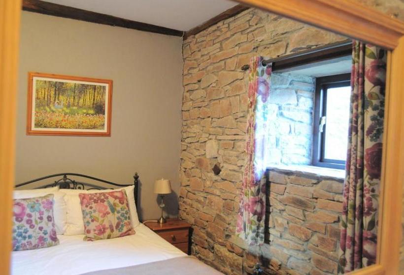 膳宿费 Black Mountain Lodge