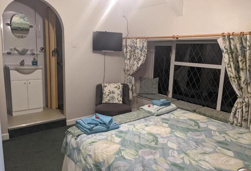 بنسيون Cwmbach Guest House