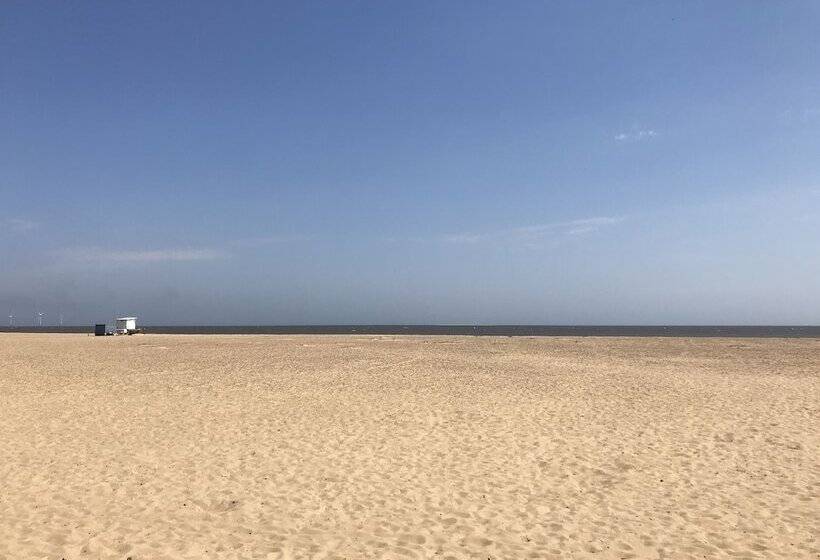 Пансион Fawlty Towers