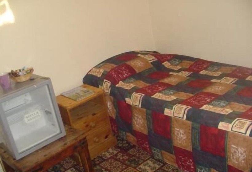 Пансион Fawlty Towers