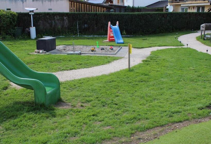 פנסיון Garni Austermayer