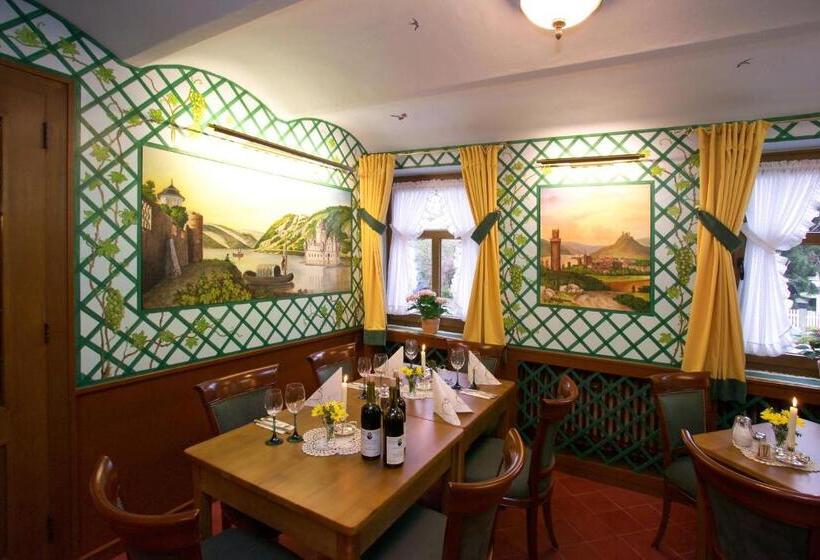 펜션 Gasthaus Weingut Stahl