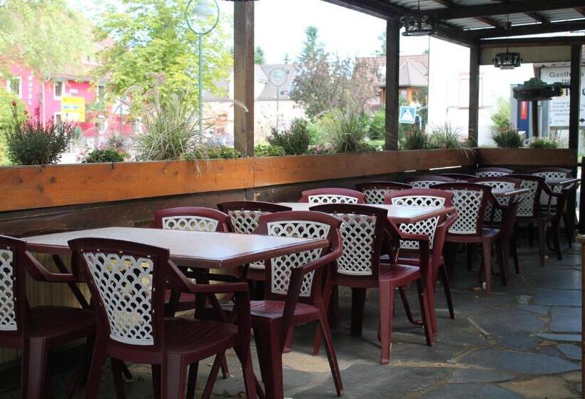 ペンション Gasthaus Zur Sonne