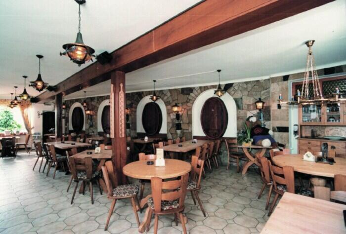 بنسيون Gasthof Am Turm