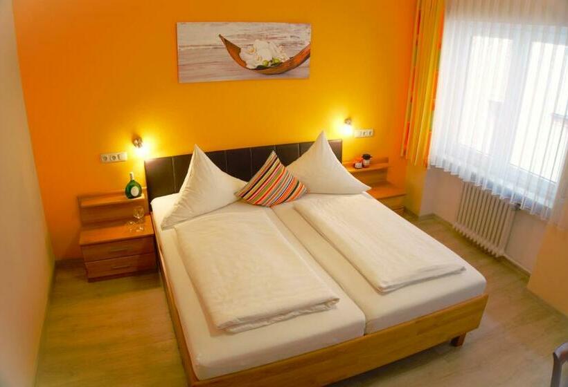 펜션 Gasthof Zum Löwen