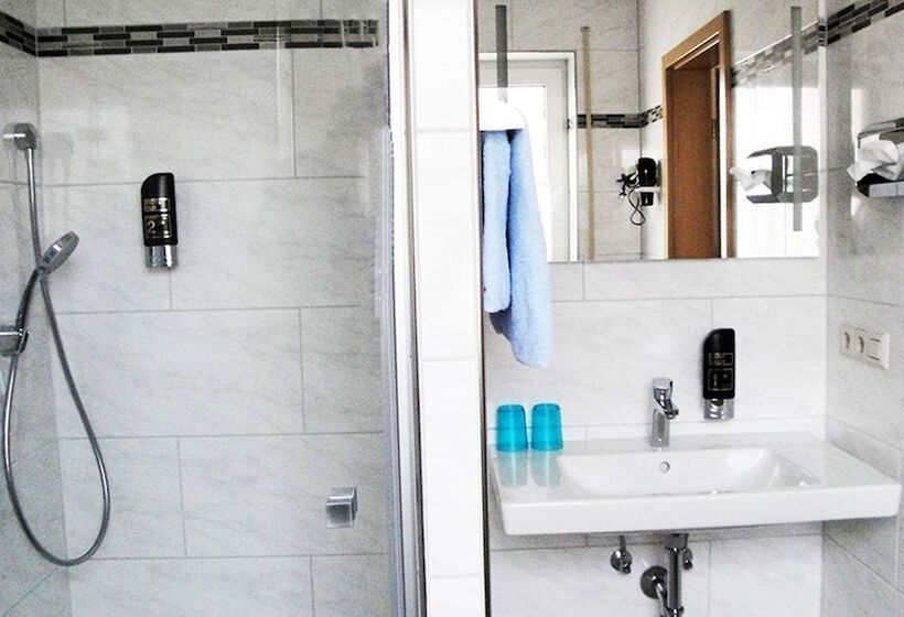 ペンション Gasthof Zum Ochsen