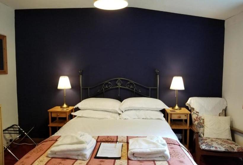 Пансион Glenan Lodge Self Catering