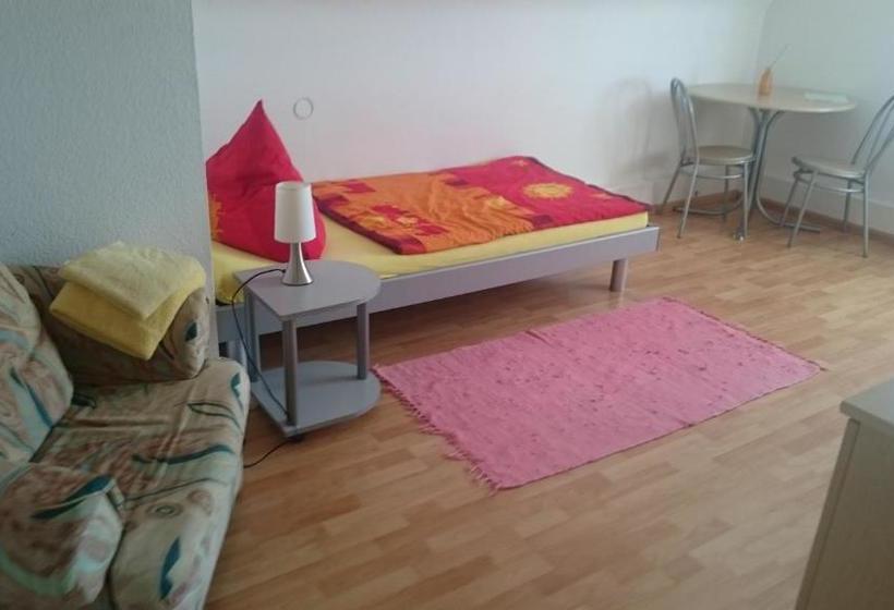 بنسيون Haus Bollinger