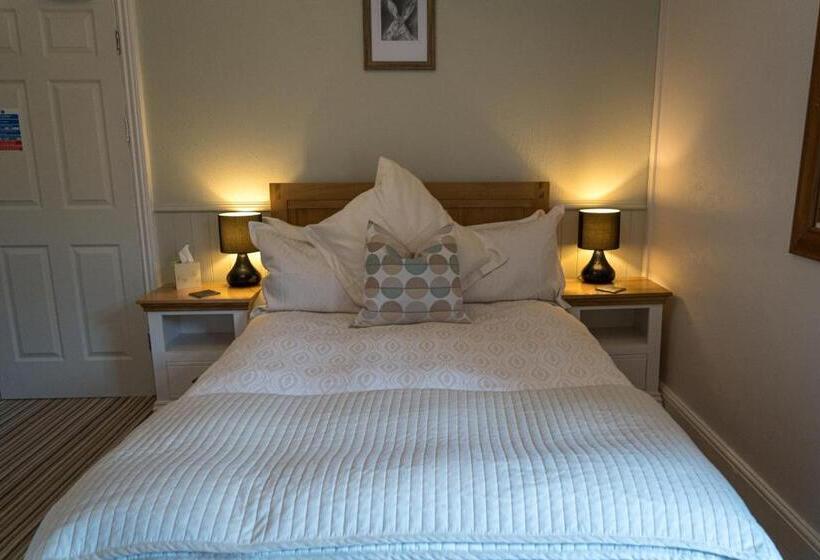 פנסיון Jedburgh Guest House