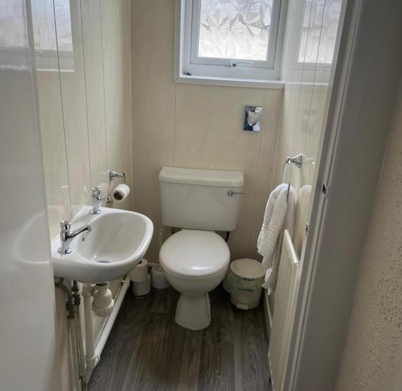 פנסיון Jedburgh Guest House