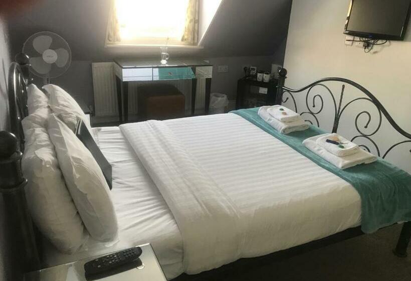 ペンション Kempfield House