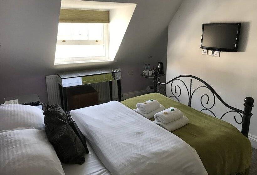 ペンション Kempfield House