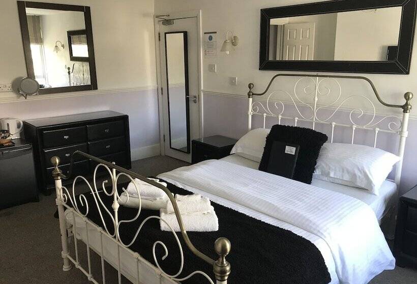 ペンション Kempfield House