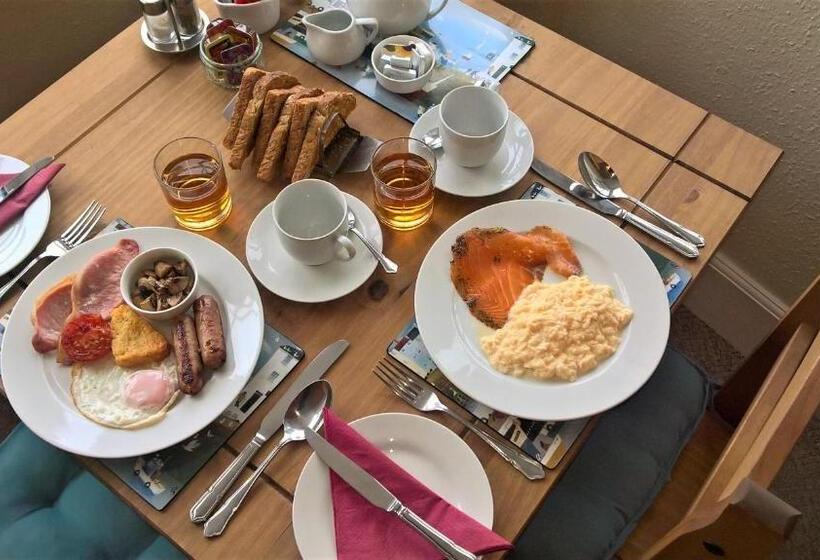 פנסיון Links Side Guest House