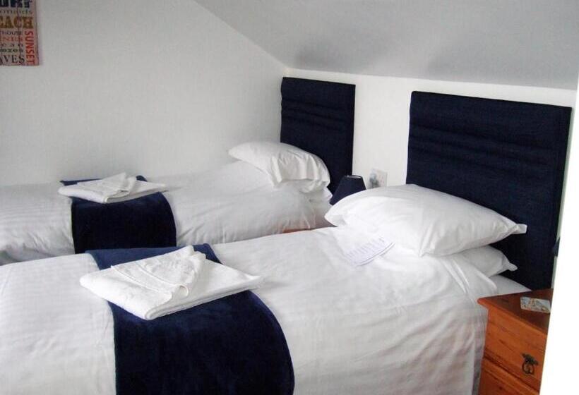 פנסיון Links Side Guest House