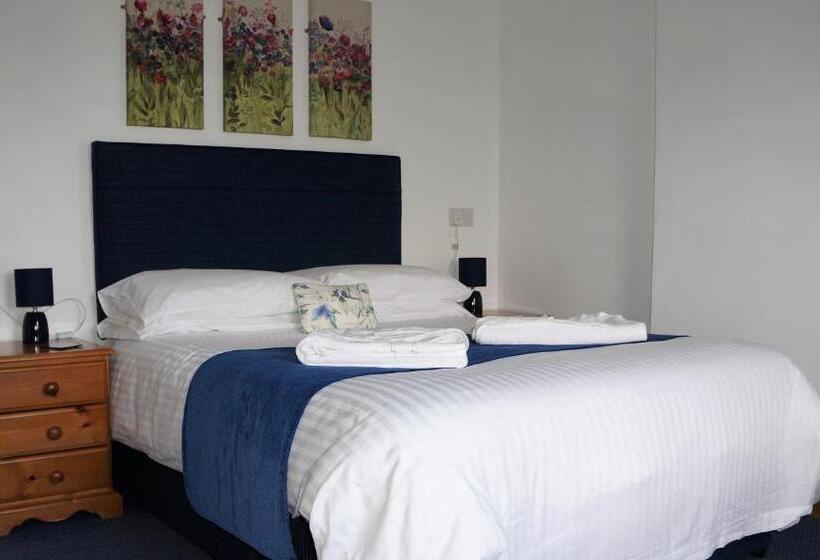 פנסיון Links Side Guest House