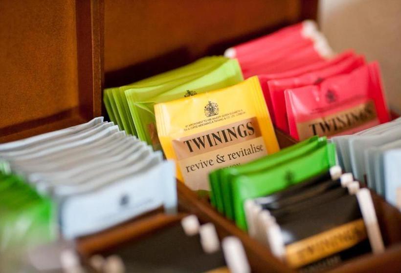 פנסיון Maranatha House