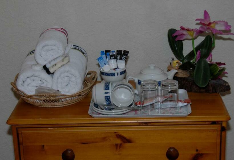 פנסיון Marlborough Guest House B & B